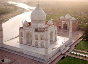 4 Nights 5 Days Exclusive Taj Mahal Tour from Delhi with Jaipur