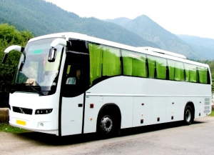 3 Nights 4 Days Nainital Tour Package from Delhi by Volvo Bus